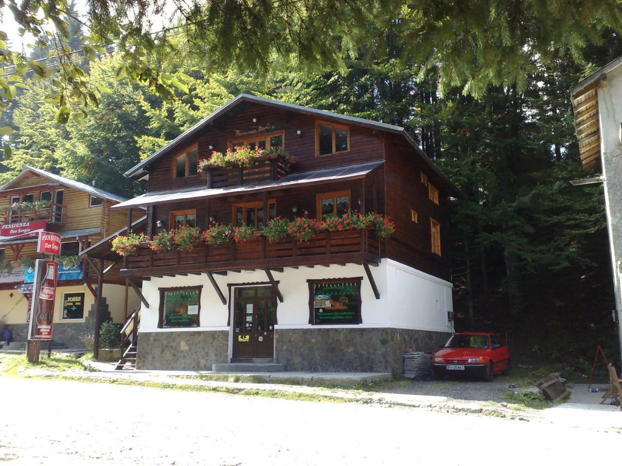 Pensiunea Dana Predeal Exterior foto